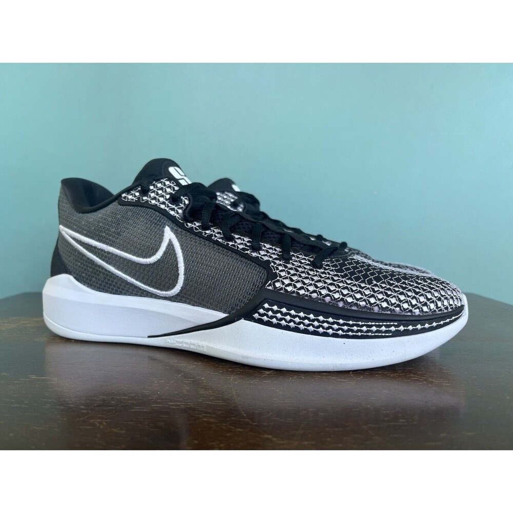 Nike Sabrina 1 TB Black/White Men's Size 11.5 (Women's Size 13) FQ3837-001